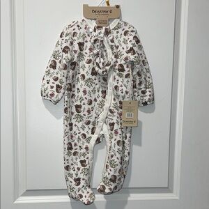 BearPaw Kids Floral Footie - Cream and Brown NWT 6-9 months